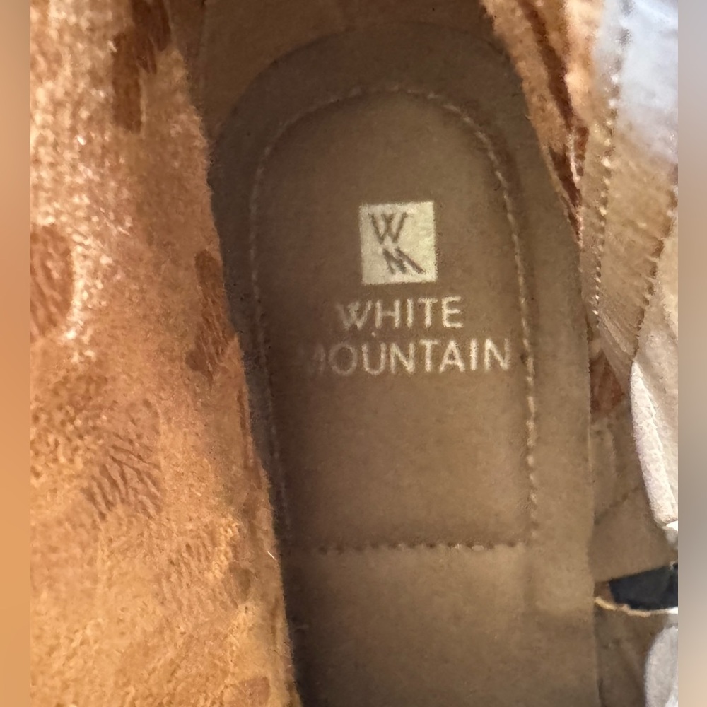 White Mountain Size 7.5 Fabric Upper. Smokey blue/gray 2.5” heel boots. NEW! - Picture 4 of 13
